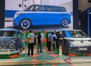 VW rilis ID. Buzz versi lebih panjang, berikut spek dan harganya