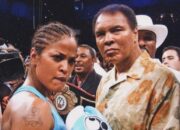 Laila Ali Anak Muhammad Ali Ditantang Duel Juara Dunia Tinju Wanita 3 Divisi