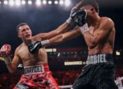 Teddy Atlas Kecam Taktik Kotor Benavidez Pukul Belakang Kepala Morrell